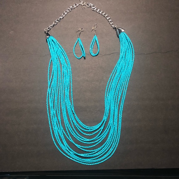 Jewelry - *50% off if bundled* Seed bead necklace and earring set